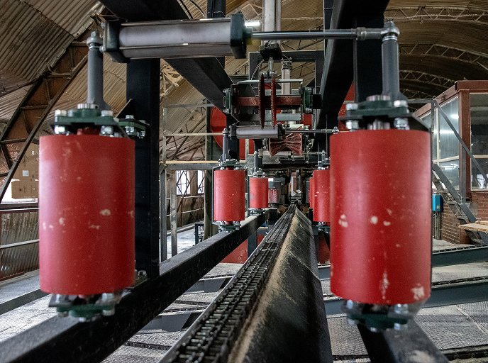 Поставщикам